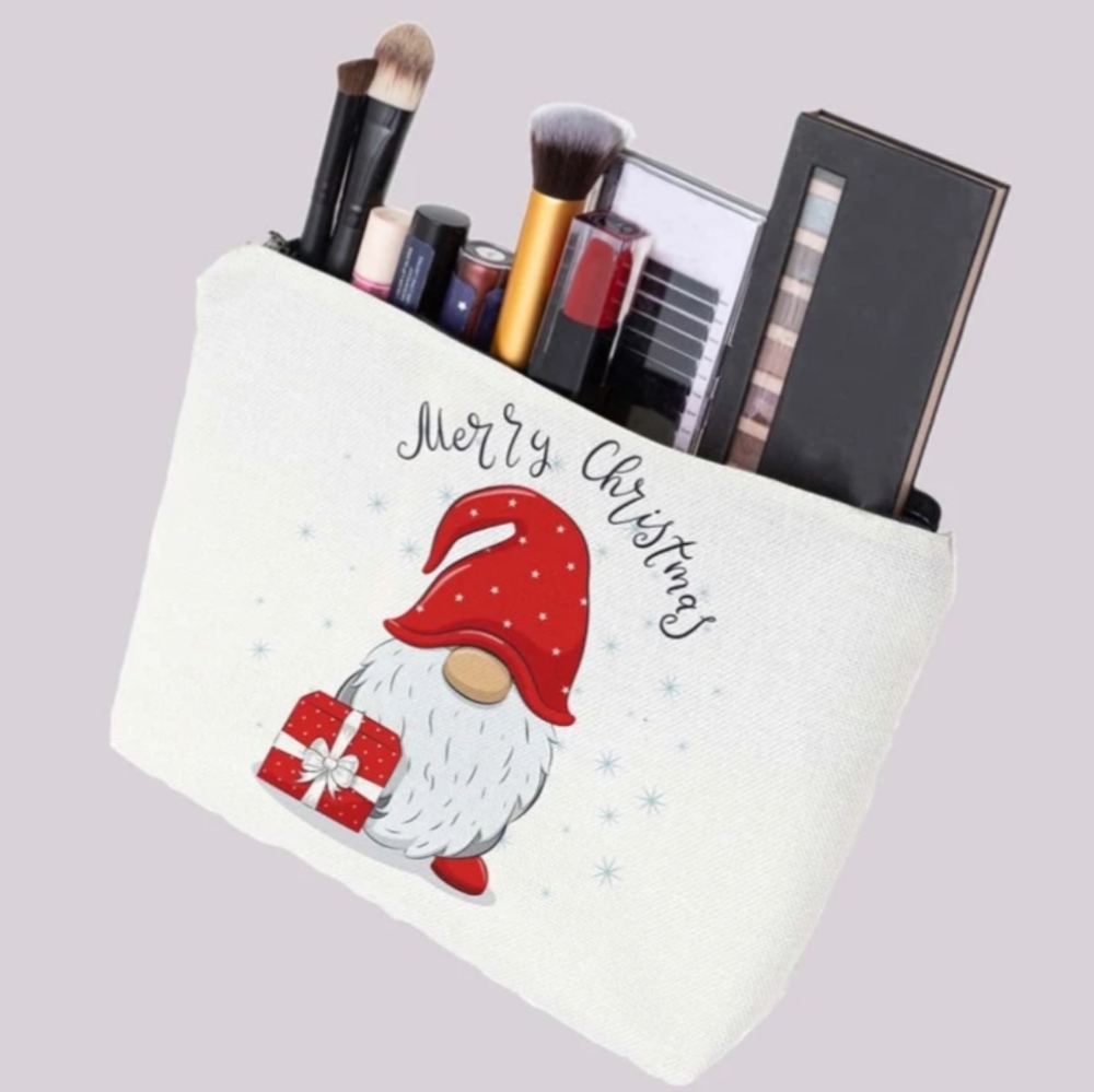 🧁 3/$30 Gnome Merry Christmas Makeup Bag NEW